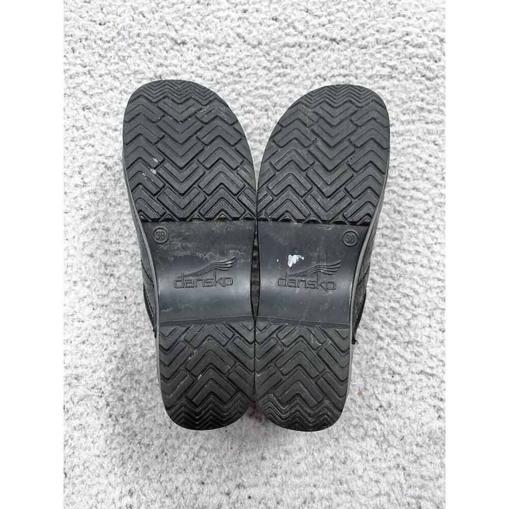 Women's Dansko Pro Black Tooled Embossed Floral Leather Slip On Clog Size 38 - Picture 10 of 11